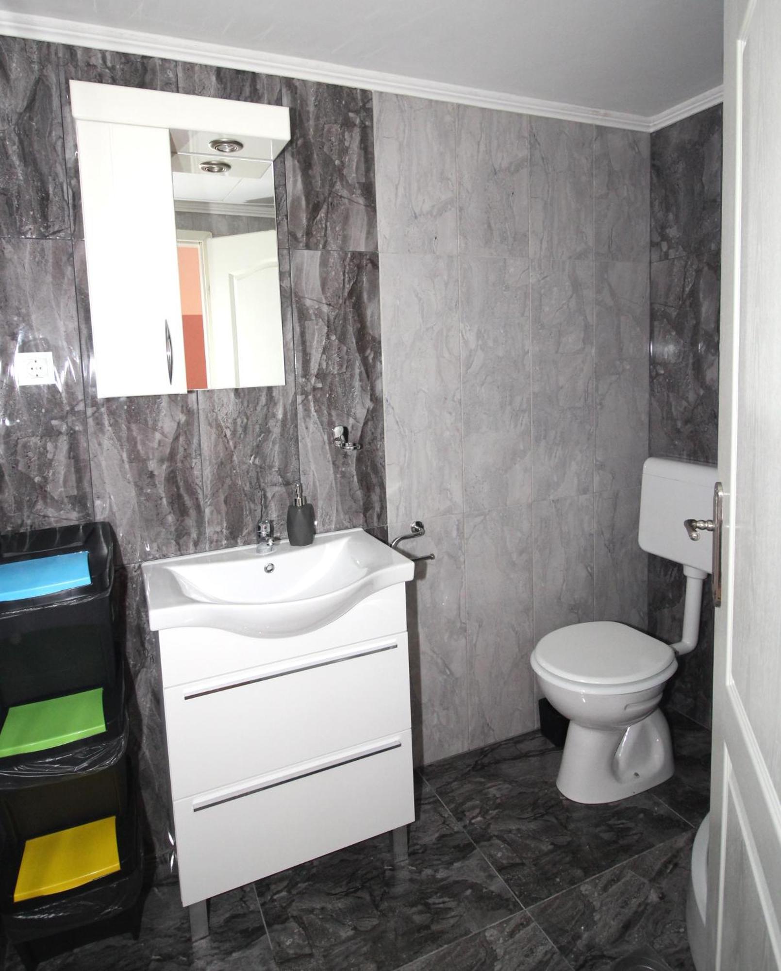Studio Apartman Maro Senj  Buitenkant foto